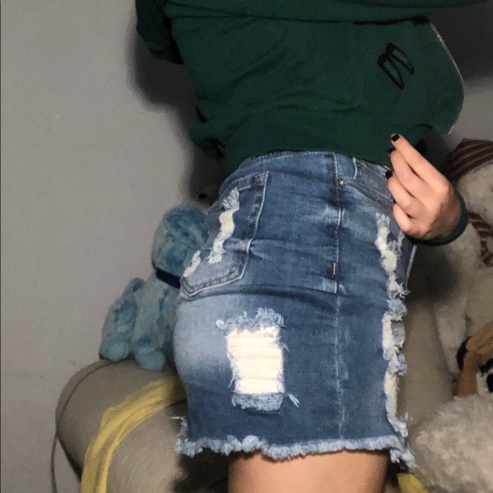 Meet your Posher, Ally